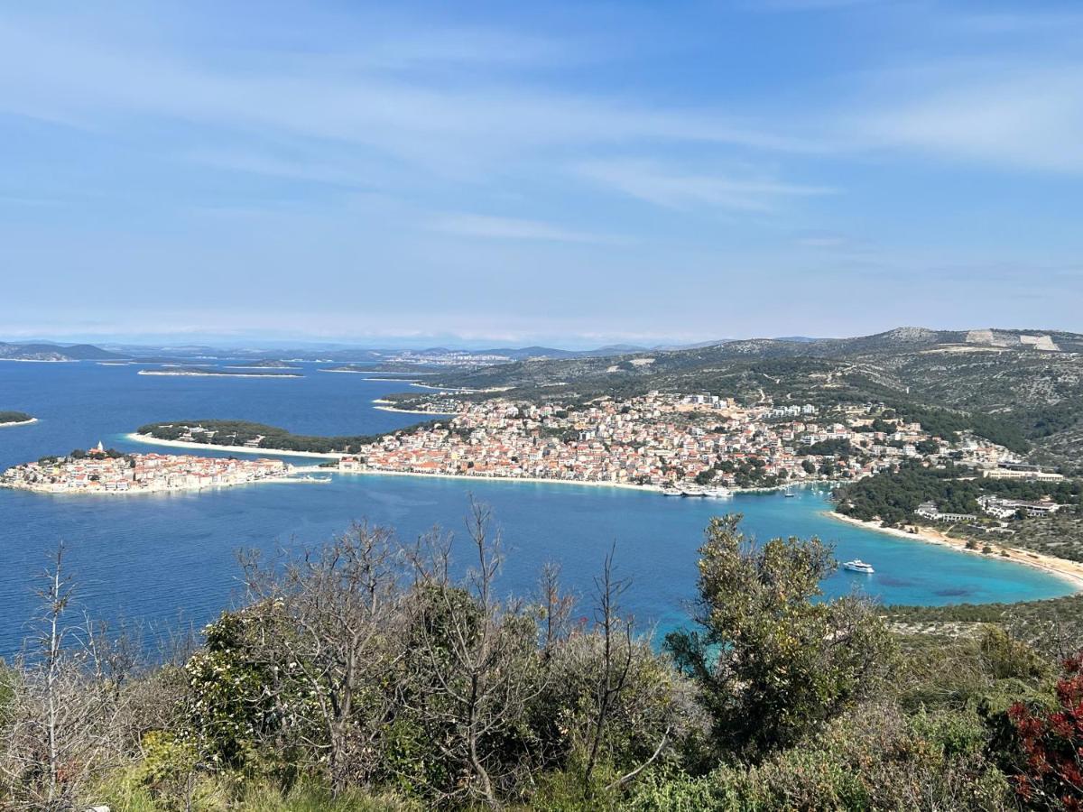 Luxury Laurus Penthouse With Awesome Sea View Lejlighed Primošten Eksteriør billede