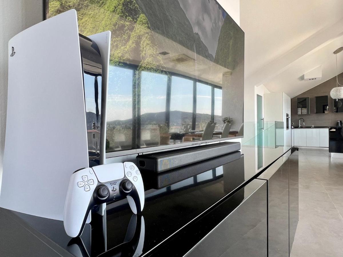 Luxury Laurus Penthouse With Awesome Sea View Lejlighed Primošten Eksteriør billede